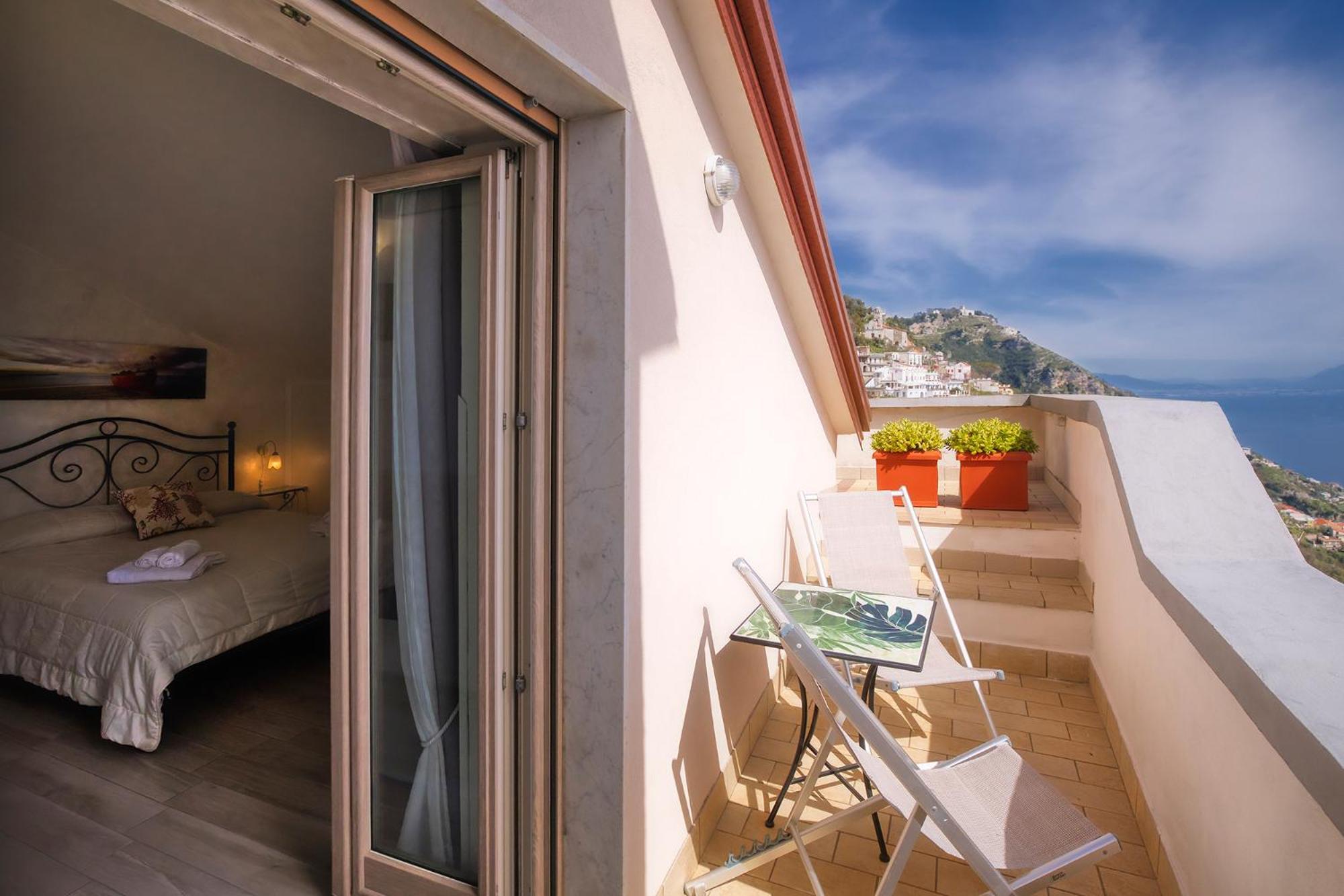 Hotel Le Marelle Furore Exterior foto